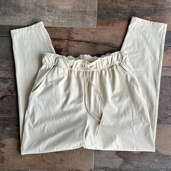 lululemon athletica Pants - Lululemon stretch high rise‎ joggers sz 8